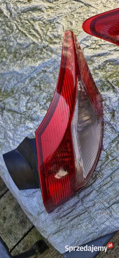 Lampy tył Mitsubishi Lancer 8 2008r HB Tuchlino