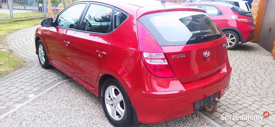 HYUNDAI I30 16 Benzyna LIFT Ostrowiec Świętokrzyski