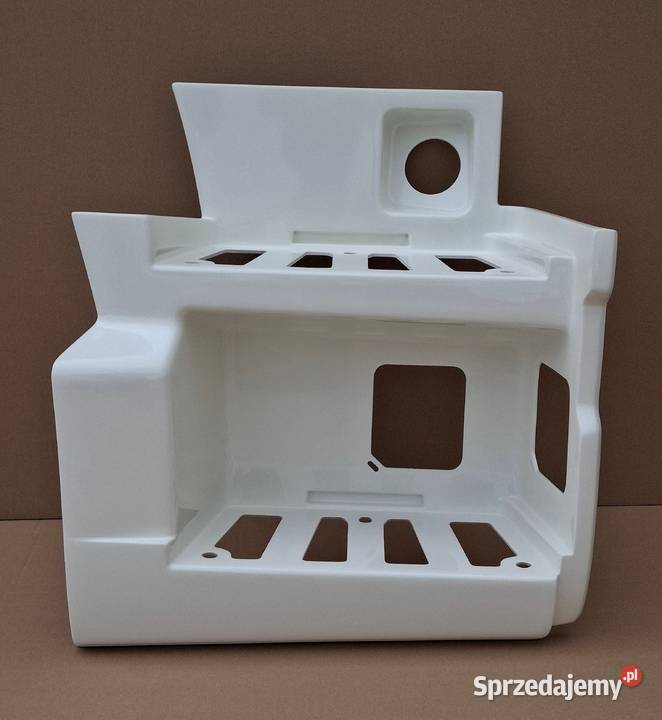 MAN TGS TG3 STOPIEŃ DOLNY PRAWY WNĘKA OBUDOWA Pozostałe Bieleń sprzedam