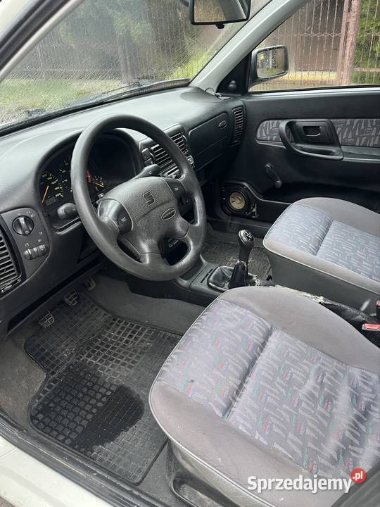 Seat Cordoba 14mpi Salon zadbana biała 99r mazowieckie Płock