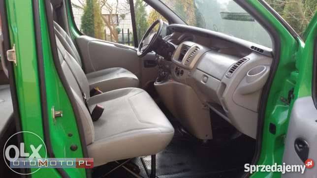 Renault Trafic 9osobowy 20 DCI super stan bezwypadkowy Końskie
