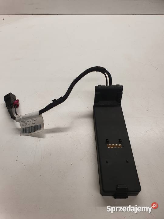 UCHWYT PODSTAWA TELEFONU AUDI Q5 8R0862401B