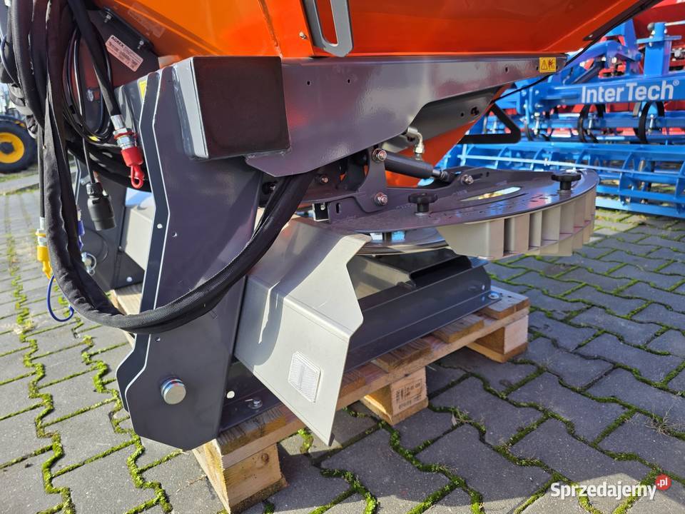 Rozsiewacz nawozów dwutarczowy Włoski AGREX Rozsiewacze nawozów Rozsiewacze nawozów