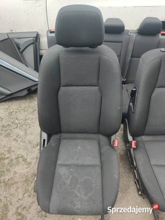 Fotele Mercedes Benz Cklasa kombi boczki ca