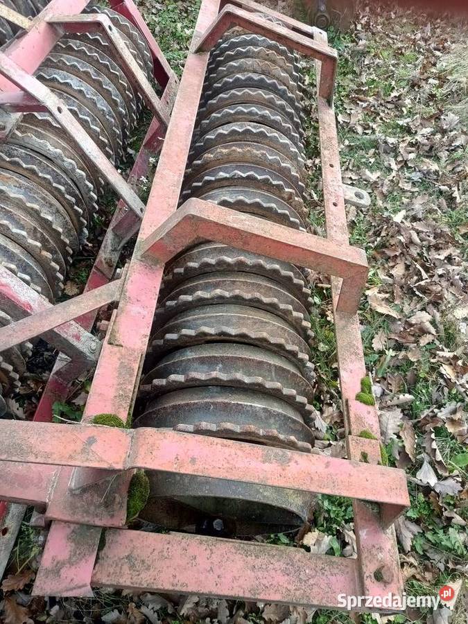 Wały posiewne Cambridge 27m 32m 12m 1m 45m 25m nieuszkodzony wielkopolskie Kłodawa