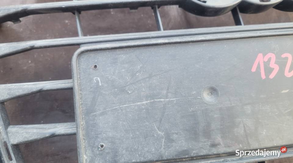 AUDI A3 8V ATRAPA GRILL PRZÓD 8V3853651 1322