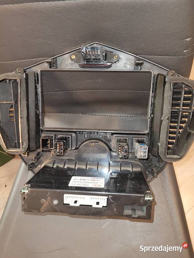 Ramka konsoli srodkowej panel klimatyzacji Kia Lublin sprzedam