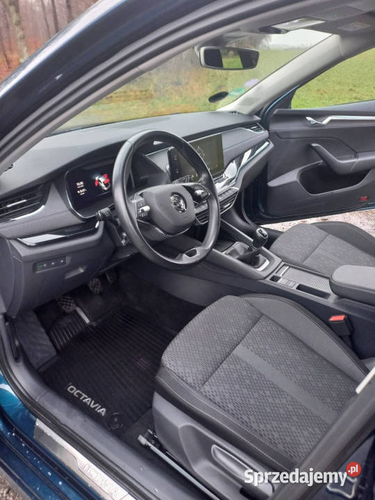 koda Octavia 20 benzyna 190hp DSG IV 2020 Sadlno