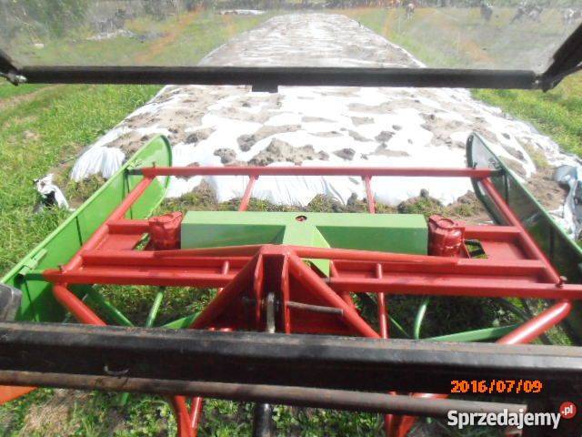 Równarka do pryzm z sianokiszonki Wilczogęby