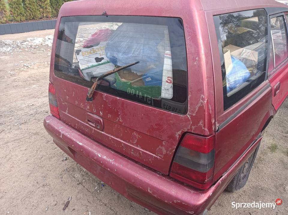 Polonez kombi gsi 16 karoseria 2001 gaz 134 84KM Pionki
