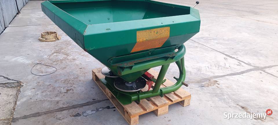 Rozsiewacz nawozów Amazone F 804 R Brodzica