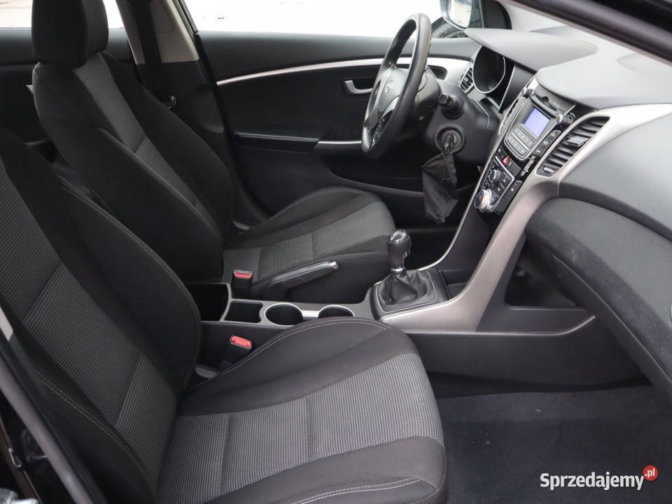 Hyundai i30 14 CVVT Rok produkcji 2013