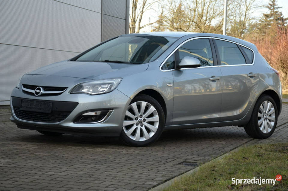 Opel Astra 14T 140 Cosmo Serwis Navi Kamera łódzkie Kutno