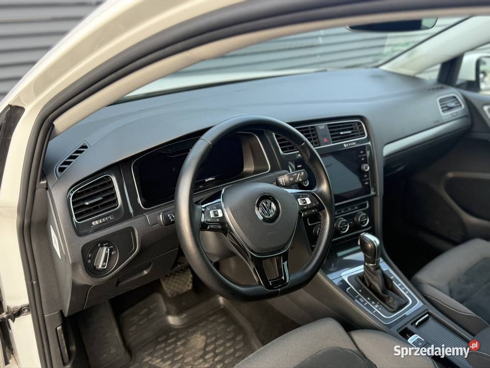 VW Golf 7 Highline 2018 16 TDI DSG ACC Virtual mazowieckie