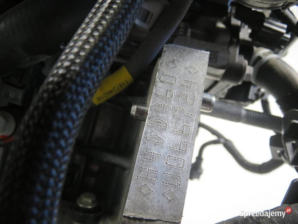 SILNIK DACIA DUSTER 10 TCe 101 H4D 460 KOMPLETNY