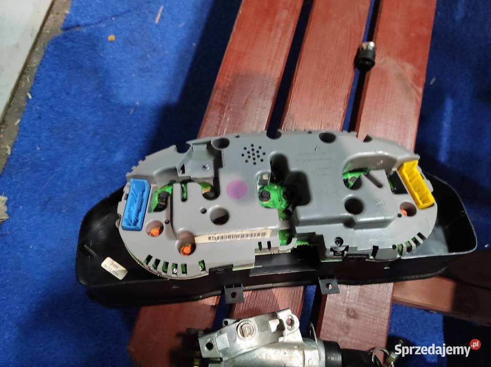 Audi a4b5 18 95r przedlift licznik i stacyjka dolnośląskie Bolesławiec sprzedam