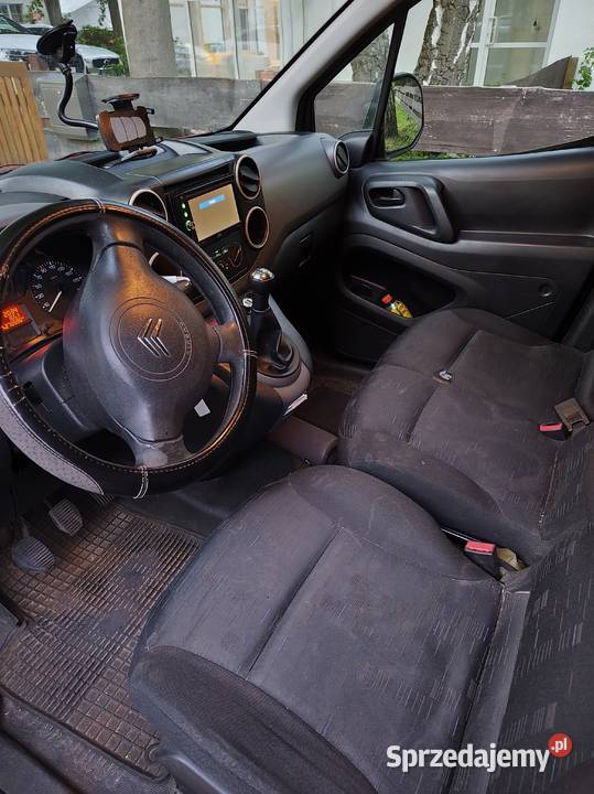 Nowe zawieszwnie 3 osoby przegląd 122026 Citroen Rok produkcji 2011 zachodniopomorskie sprzedam