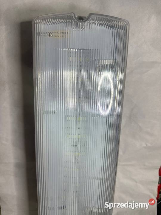 Lampa awaryjna oświetlenie ewakuacyjne Gliwice