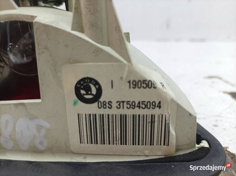 LAMPA TYŁ KOMPLET 3T5945094 Skoda Superb II świętokrzyskie
