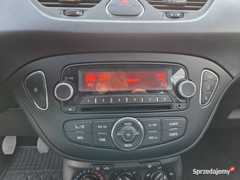 Corsa E 14 Fabryczne LPG Salon Polska zadbany bluetooth Corsa Tąpkowice
