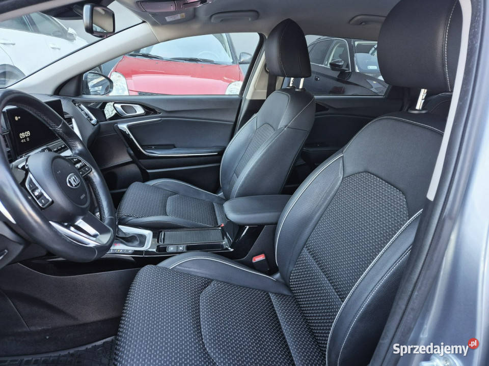 Kia Nowy Ceed PHEV 16 GDI 141 6DCT Wersja Rok produkcji 2021 Kia łódzkie Łódź