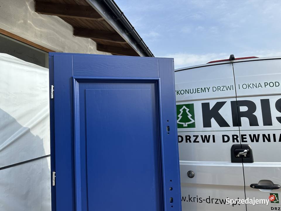 Drzwi wewnątrzklatkowe drewniane niebieskie NA Drzwi wewnętrzne Grzybno