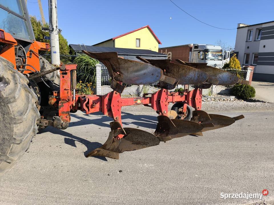 Pług 3 skibowy obrotowy Krone Mustang SLV Vario