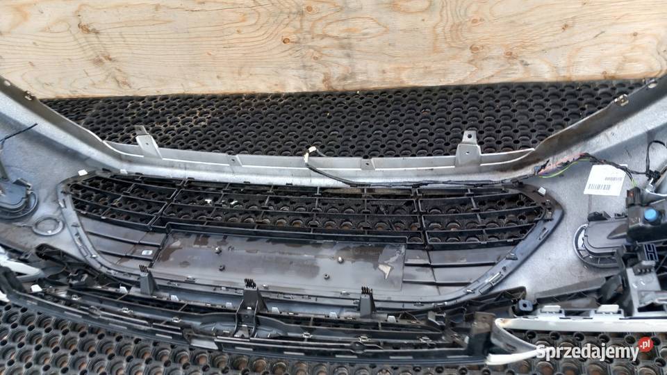 FORD MONDEO MK4 LIFT ZDERZAK PRZÓD LED PDC 58 Pasy przednie i tylne Zbierkowo