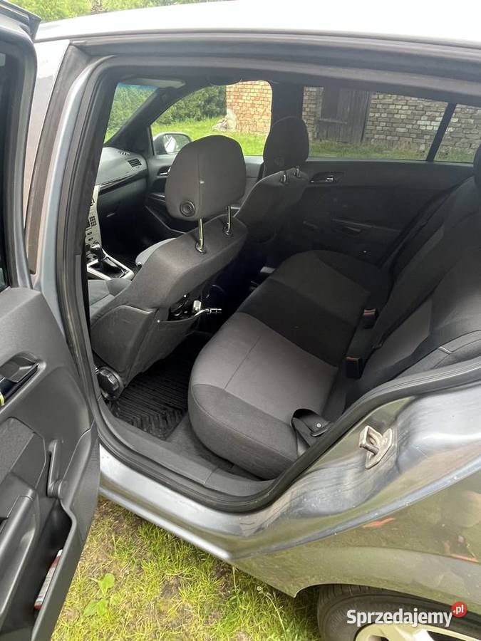 Opel Astra h 17cdti Moracz