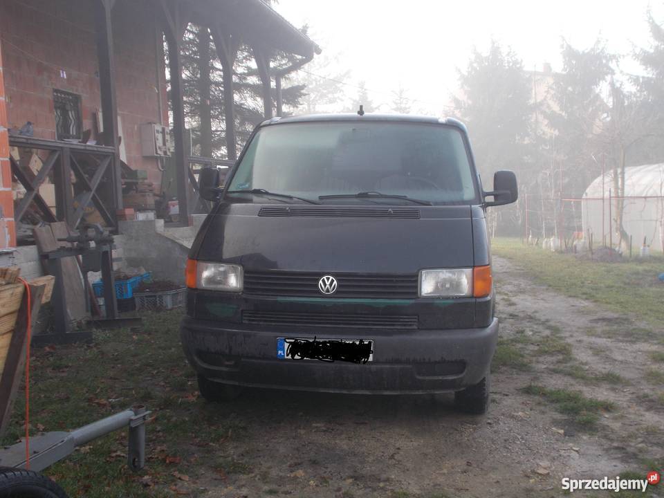 volkswagen t4 uszkodzony silnik Rok produkcji 1998 Piekoszów