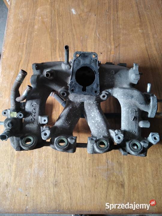 Kolektor ssący UK73CH Nissan Primera lift p11 16 Krośniewice