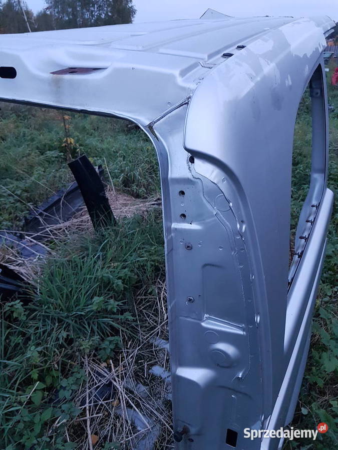 MERCEDES VITO W639 VIANO BLOTNIK PRAWY TYL