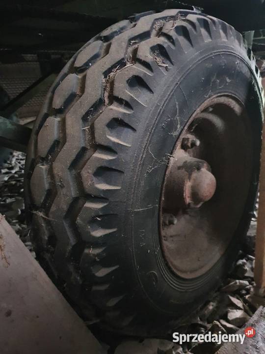 1995 Przyczepa samozbierająca garażowana nieuszkodzony Horostyta