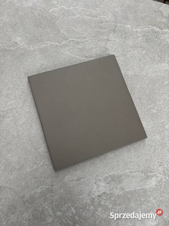 płytka techniczna 20x20 gruba 13mm szara paradyż sprzedam