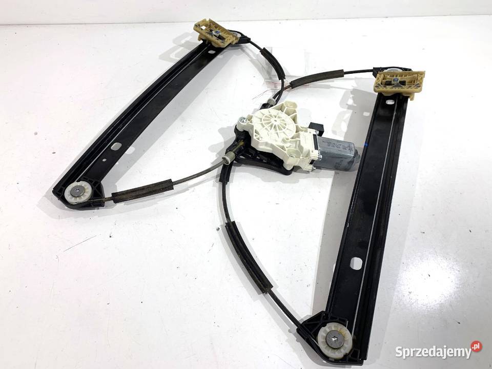 PODNOŚNIK SZYBY PRAWY TYŁ AUDI A8 D5 4N0839462A