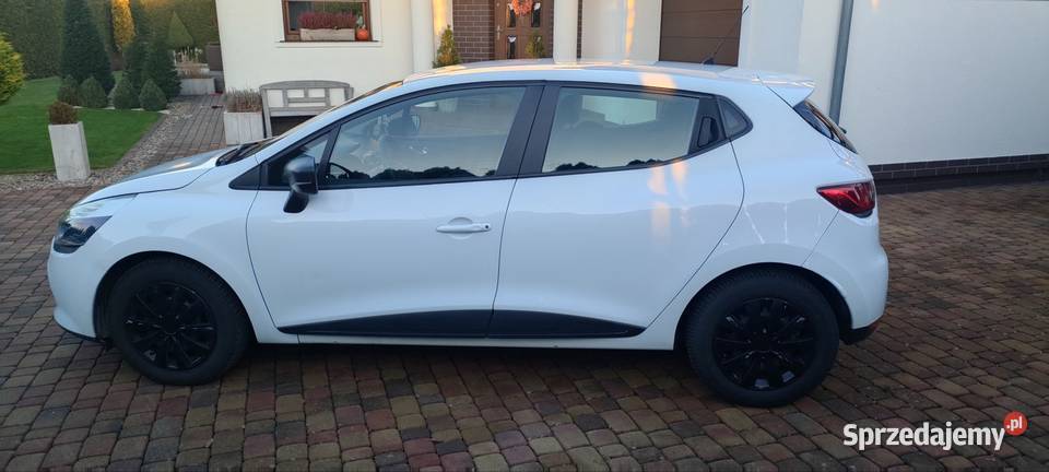Renault Clio IV 15 dCi gniazdo AUX