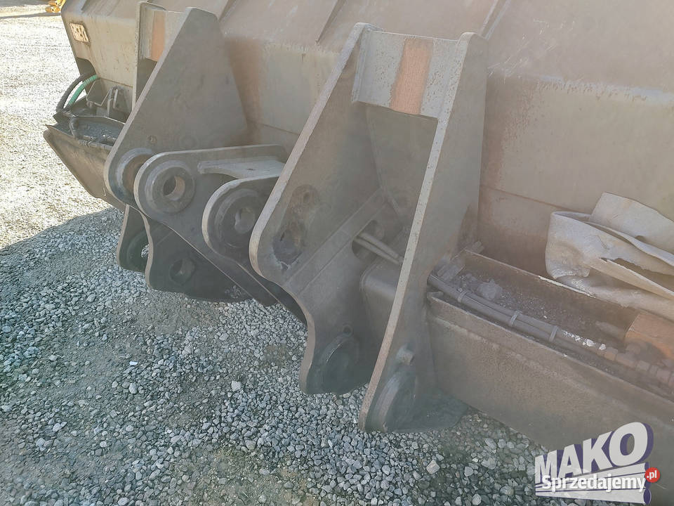 Łyżka Ulrich 365 do ładowarki CAT 980H 82m świętokrzyskie Ostrowiec Świętokrzyski