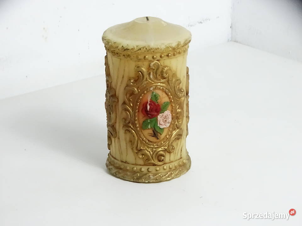 Ozdobna świeca ozdobna rzeźbiona vintage barok z Biłgoraj