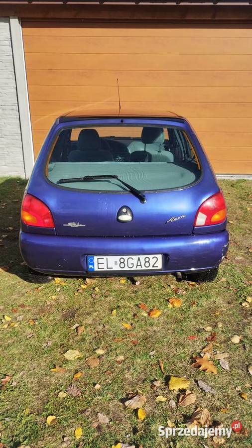 Ford fiesta 12 benzyna klima na dojazdy świętokrzyskie Oleszno
