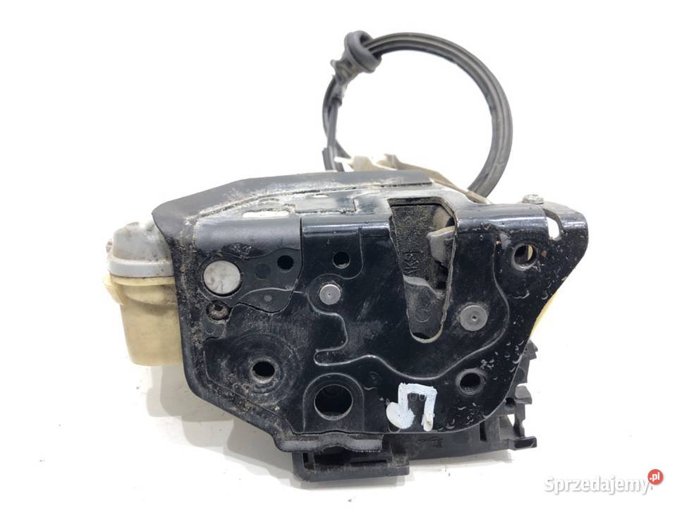 ZAMEK DRZWI LEWY PRZÓD VW PASSAT B6 Kombi