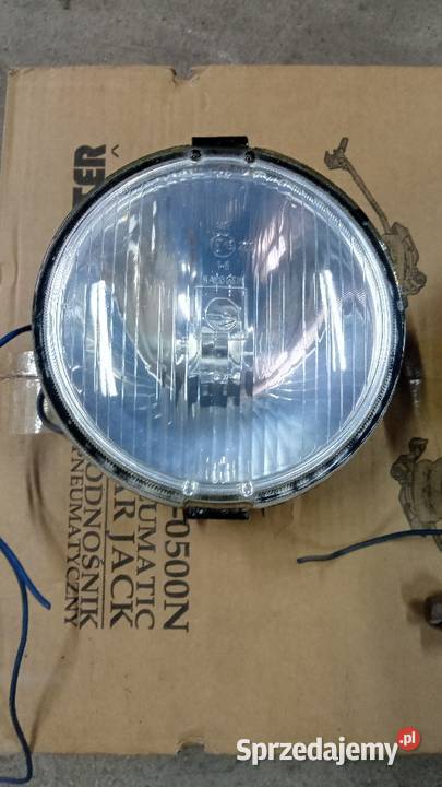 Halogeny PRL DDR fiat 125p Rok produkcji 1980 Sokołów Małopolski