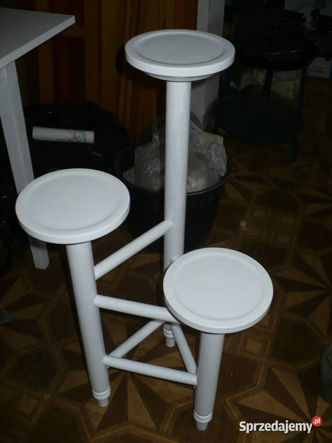 Kwietniki x2 sztuki na 3 podstawki Pozostałe Puszczykowo