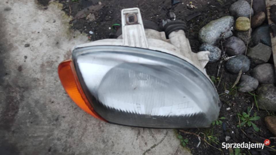 Reflektor lampa kierunkowskaz lewa prawa przód Książ Wielkopolski