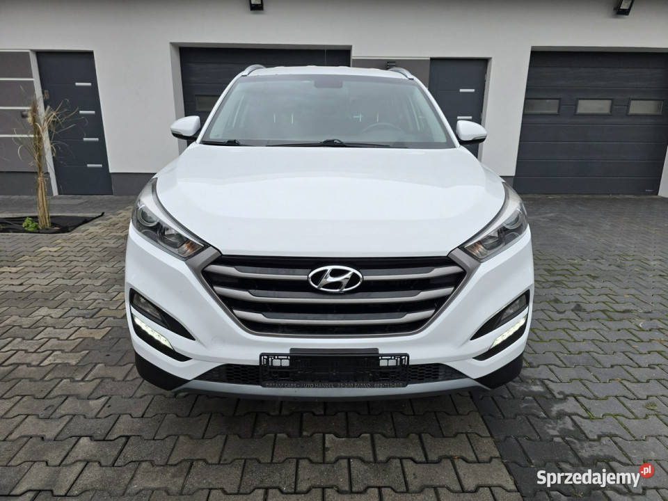 Hyundai Tucson manualkamera cofanianawigacja Żabno