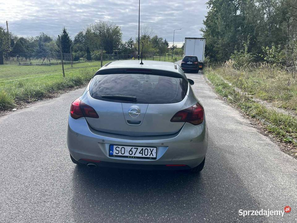 Opel Astra Opel Astra J 20 CDTI 160 COSMO 2010r śląskie Sosnowiec
