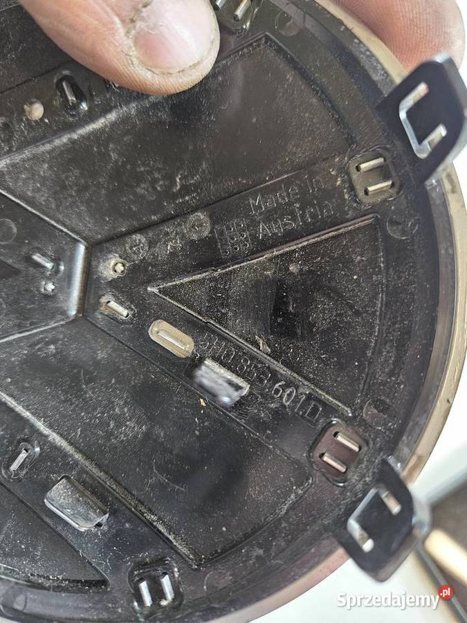 VW GOLF 8 VIII 5H0 ZNACZEK EMBLEMAT GRILLA Międzychód