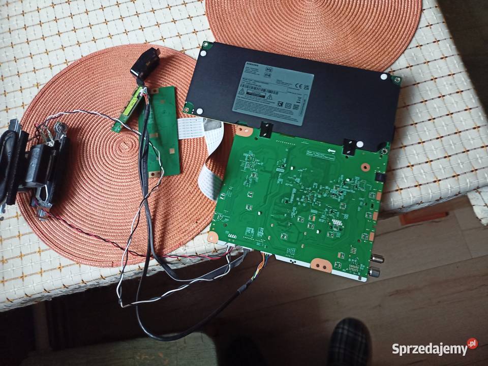 SamsungUE43AU7092A elektronika Legnica