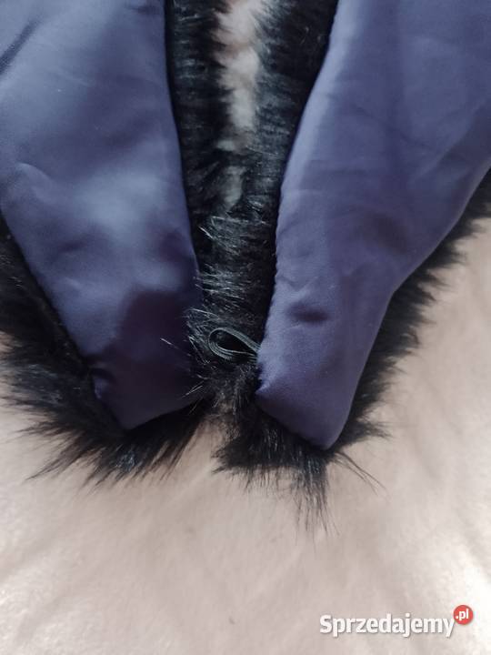 Ekskluzywny czarny futrzany kołnierz z Londynu małopolskie Kraków