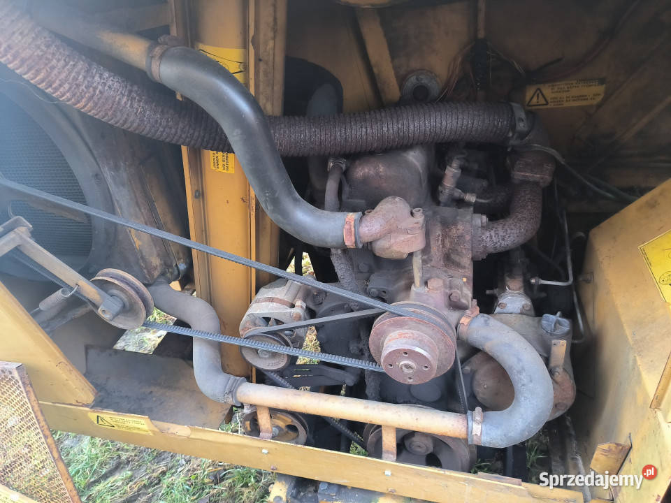 Kombajn zbożowy SAMPO ROSENLEW 500 heder Zbożowe Izabelin