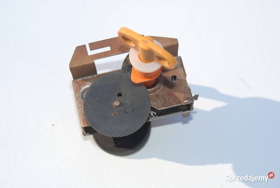 Stary mechanizm zabawka na nakręcanie antyk Cieszyn